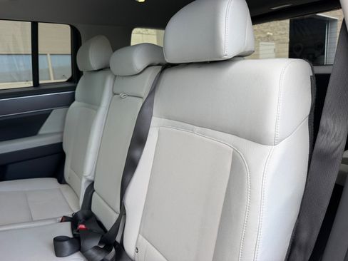 Used 2024 Hyundai Santa Fe SE AWD/4WD image 17