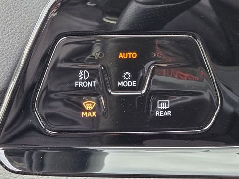 Used 2024 Volkswagen GTI S image 28