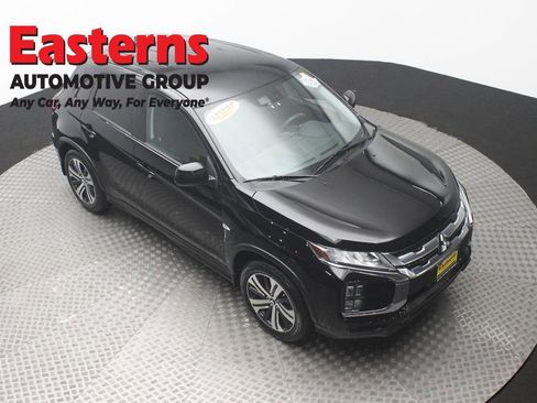 Used 2023 Mitsubishi Outlander Sport ES AWD/4WD image 3