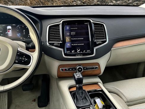 Used 2016 Volvo XC90 T6 Inscription image 6