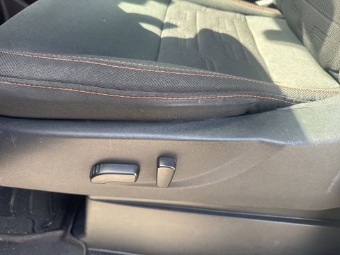 Used 2024 Nissan Frontier PRO-4X w/ Off-Road Protection Package image 22