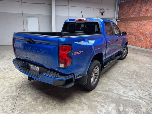 Used 2023 Chevrolet Colorado LT w/ LT Convenience Package AWD/4WD image 4