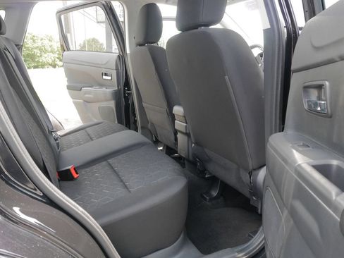 Used 2025 Mitsubishi Outlander Sport ES AWD/4WD image 11