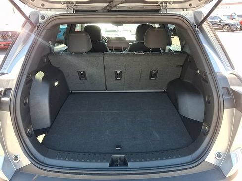 Used 2026 Chevrolet Equinox LT FWD image 22