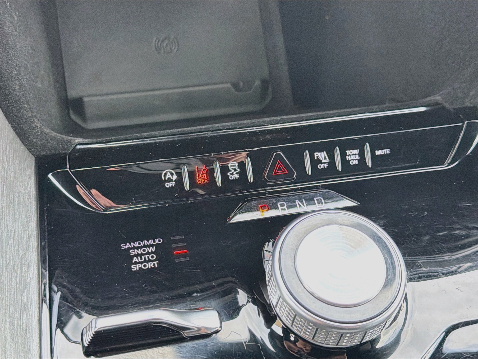 Used 2025 Jeep Wagoneer Series II AWD/4WD image 26