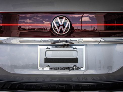 New 2026 Volkswagen Atlas SEL Premium R-Line AWD/4WD image 18