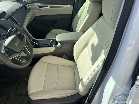 Used 2020 Cadillac XT5 Premium Luxury image 22