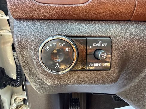 Used 2014 Buick Enclave Premium AWD/4WD image 12