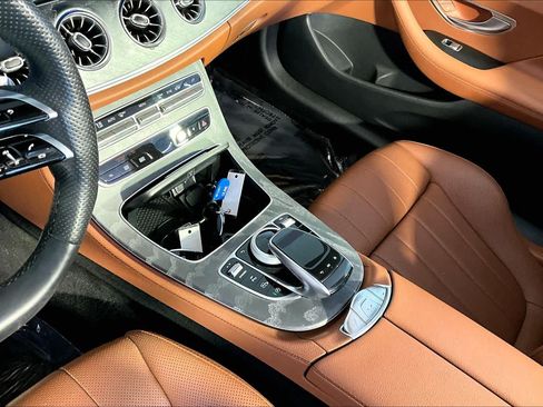Used 2023 Mercedes-Benz E 450 4MATIC Cabriolet image 17