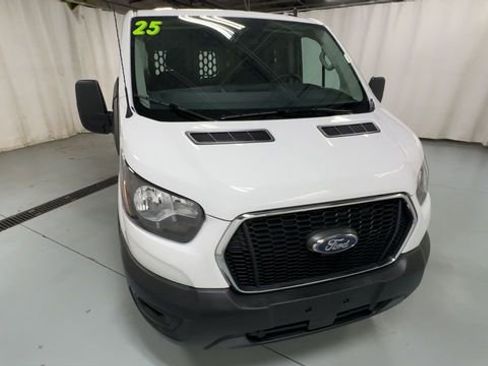 Used 2025 Ford Transit 250 Low Roof w/ Exterior Upgrade Package RWD image 3