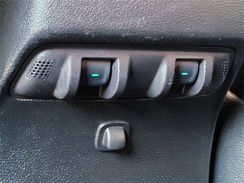 Used 2015 Jeep Wrangler Unlimited Sport w/ Quick Order Package 24S image 17