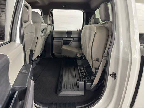 Used 2019 Ford F250 XLT w/ XLT Value Package image 29