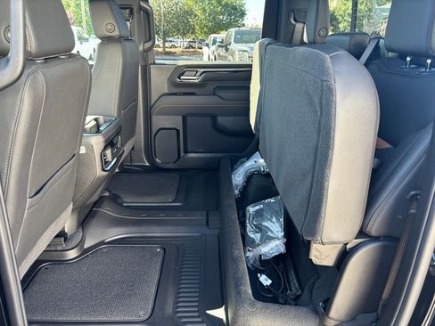 New 2026 GMC Sierra 2500 AT4 w/ AT4 Premium Plus Package image 29