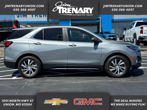 Used 2023 Chevrolet Equinox LT AWD/4WD image 1