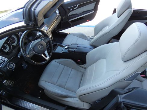 Used 2014 Mercedes-Benz E 350 Cabriolet w/ Premium 1 Package image 40