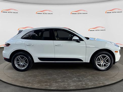 Used 2017 Porsche Macan AWD/4WD image 6