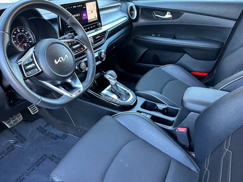 Used 2023 Kia Forte GT-Line w/ GT-Line Technology Package image 7