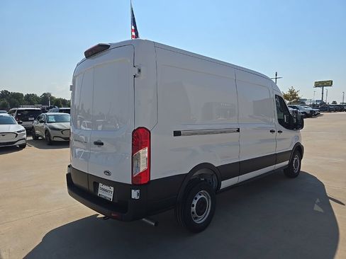 New 2025 Ford Transit 250 148 Medium Roof w/ Load Area Protection Package image 15