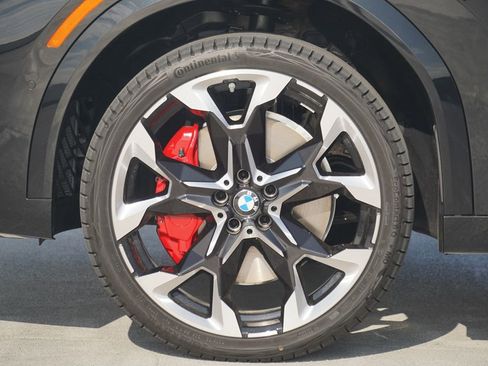 Used 2025 BMW X2 xDrive28i w/ Technology Package AWD/4WD image 5