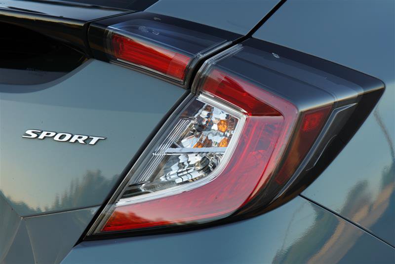 Used 2021 Honda Civic Sport image 38