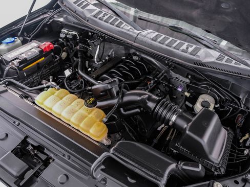 Used 2017 Ford F150 XLT w/ Equipment Group 302A Luxury image 48