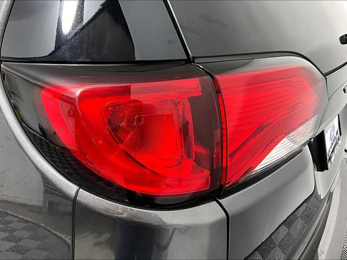 Used 2020 Chrysler Pacifica Touring w/ S Appearance Package FWD image 30