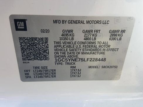 Used 2020 Chevrolet Silverado 2500 LT w/ Convenience Package image 30