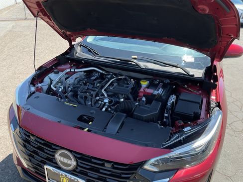 Used 2024 Nissan Sentra SV FWD image 22