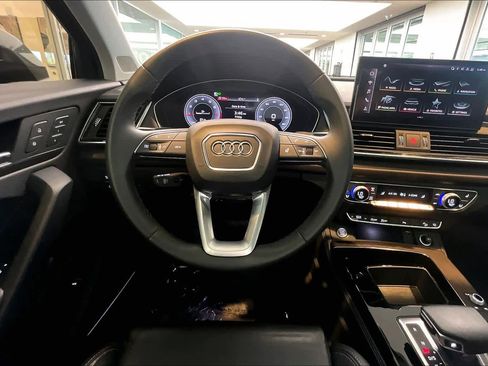 Certified 2023 Audi Q5 2.0T Premium Plus w/ Premium Plus Package image 6