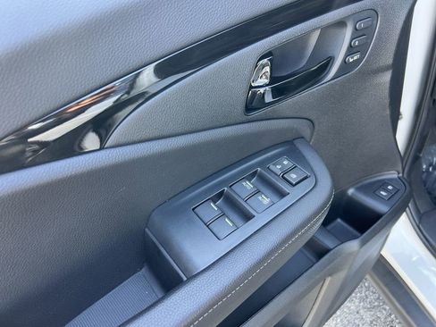 Used 2023 Honda Passport Elite image 14