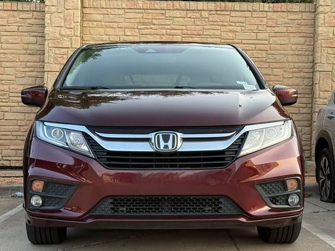 Used 2018 Honda Odyssey EX-L image 2
