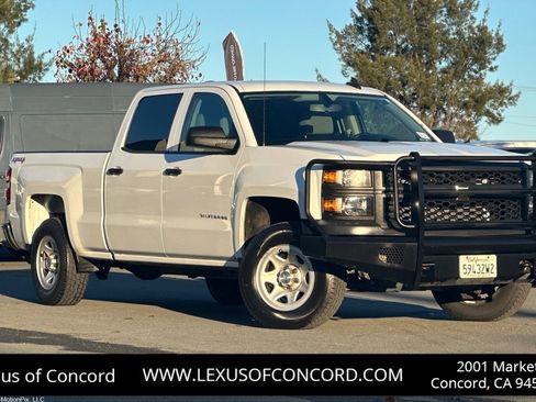Used 2015 Chevrolet Silverado 1500 W/T w/ Trailering Package image 1