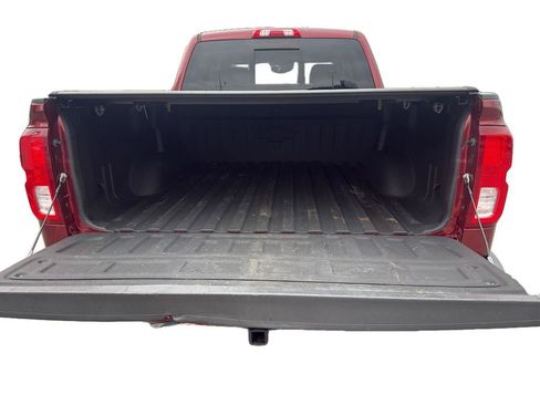 Used 2016 Chevrolet Silverado 1500 LTZ Z71 w/ LTZ Plus Package AWD/4WD image 5