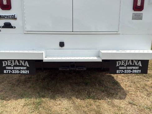 New 2025 Ford F350 XL w/ XL Chrome Package AWD/4WD image 19