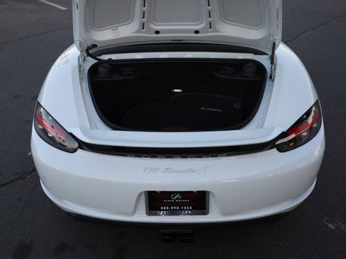 Used 2024 Porsche 718 Boxster S RWD image 43