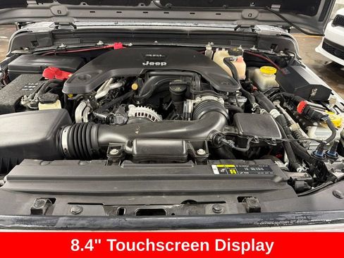 Used 2018 Jeep Wrangler Unlimited Sahara image 27