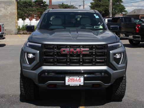 Used 2023 GMC Canyon AT4X AWD/4WD image 2