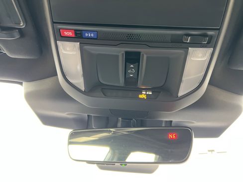 Used 2025 Subaru Forester Limited w/ Popular Package #2 image 30