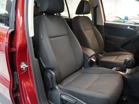 Used 2014 Volkswagen Tiguan S AWD/4WD image 25