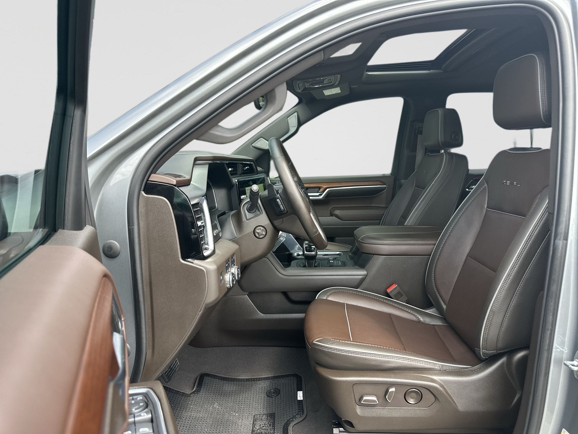 Certified 2023 GMC Sierra 1500 Denali w/ Denali Reserve Package AWD/4WD image 20