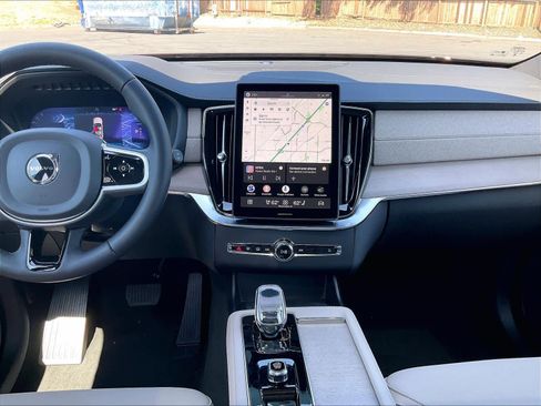 New 2026 Volvo XC90 T8 Plus w/ Protection Package AWD/4WD image 9