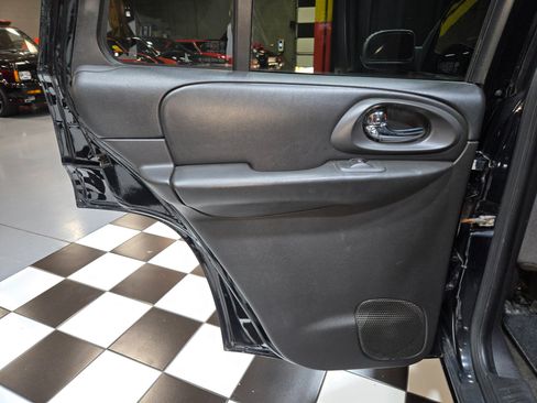 Used 2007 Chevrolet TrailBlazer SS AWD/4WD image 60