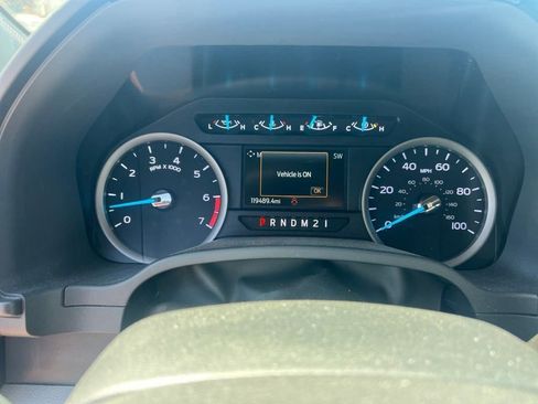 Used 2022 Ford F250 XL w/ Power Equipment Group AWD/4WD image 22