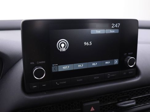 Certified 2023 Honda HR-V LX image 8