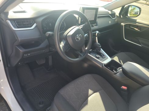Certified 2024 Toyota RAV4 XLE w/ Convenience Package AWD/4WD image 20