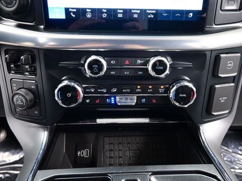 Used 2025 Ford F150 Lariat w/ Equipment Group 501A Mid AWD/4WD image 17