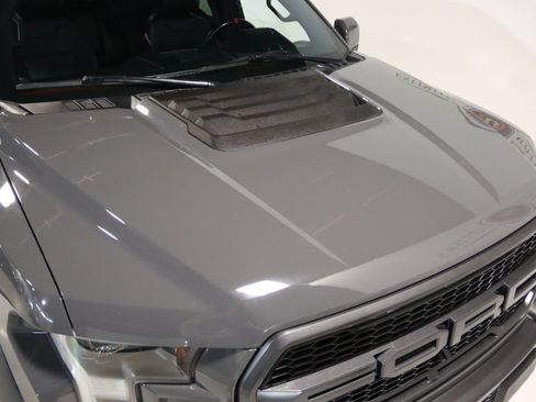 Used 2020 Ford F150 Raptor AWD/4WD image 34