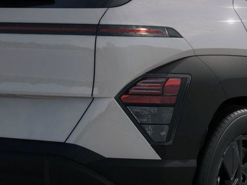 New 2026 Hyundai Kona SEL Sport FWD image 10