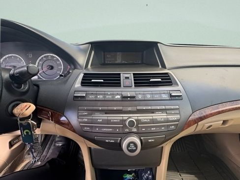 Used 2012 Honda Accord EX-L image 16