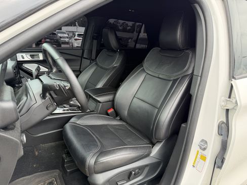 Used 2023 Ford Explorer ST w/ Equipment Group 401A AWD/4WD image 12